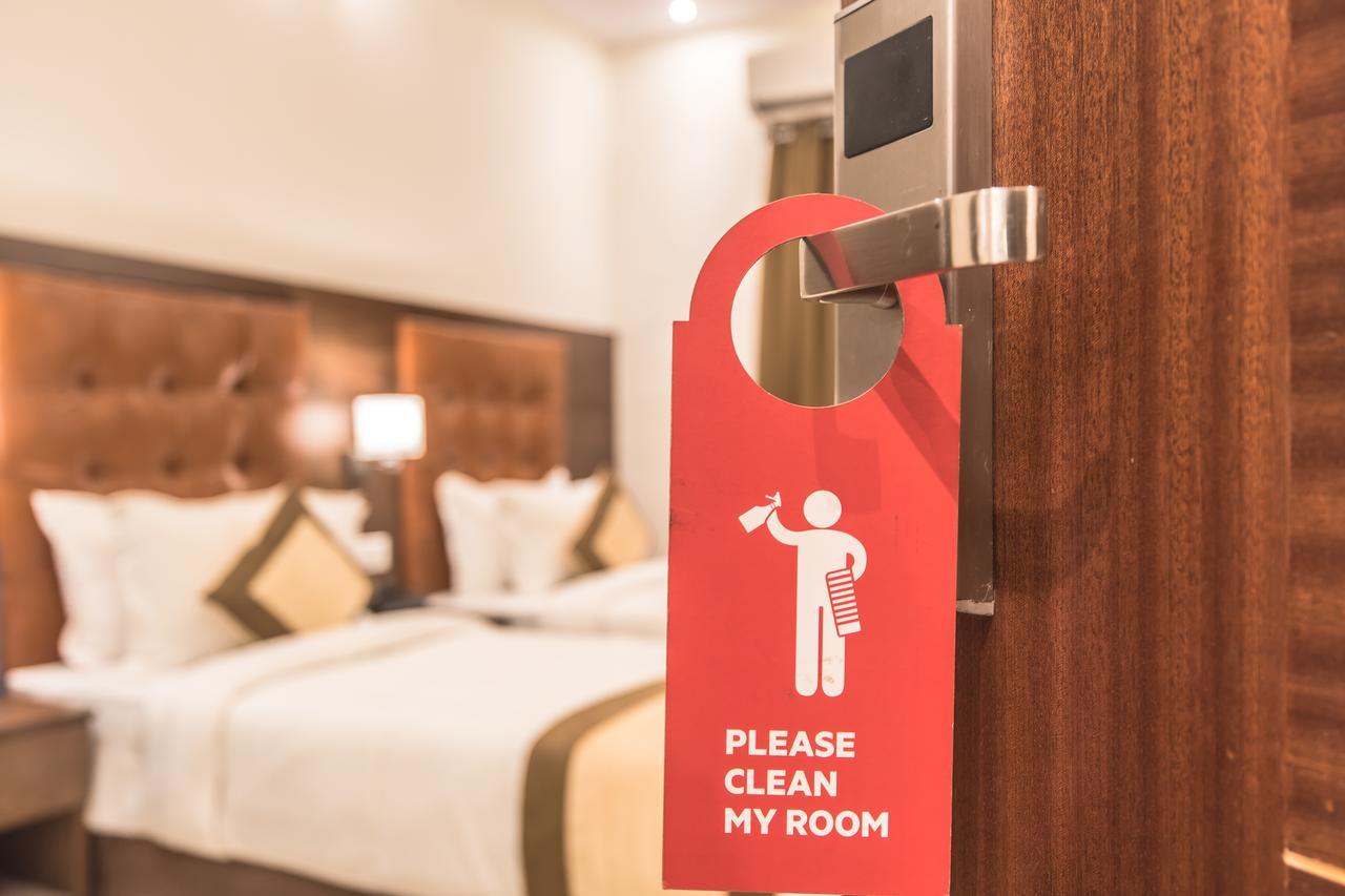Oyo 9328 Empire Suite Navi Mumbai Exterior foto